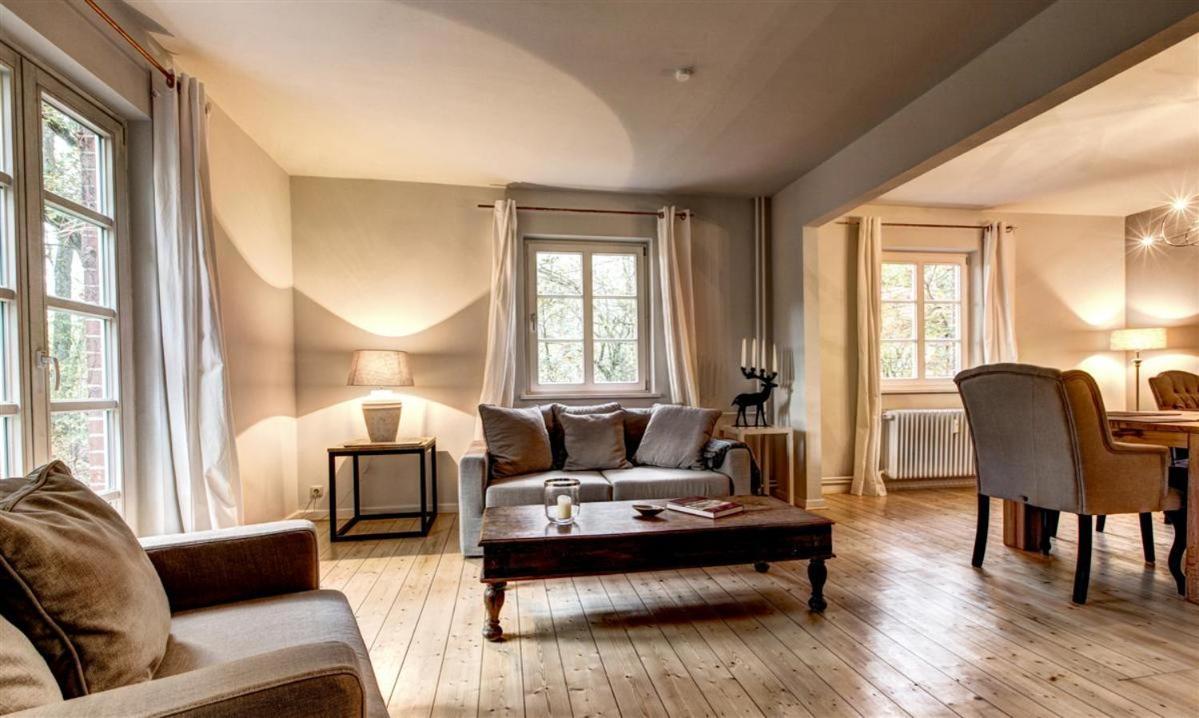Forsthaus - Gut Thansen Soderstorf Exterior photo